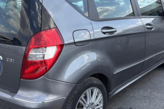 Bouton de coffre MERCEDES CLASSE A 169