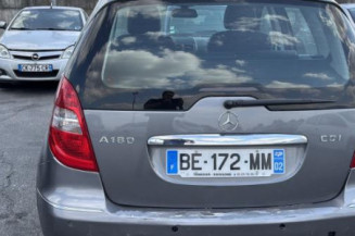 Bouton de coffre MERCEDES CLASSE A 169