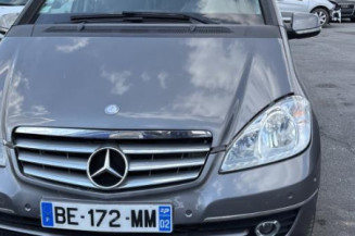 Bouton de coffre MERCEDES CLASSE A 169