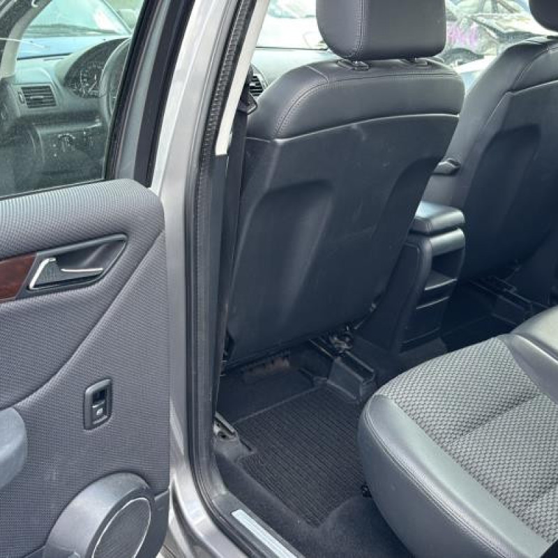 Bouton de coffre MERCEDES CLASSE A 169 Photo n°16
