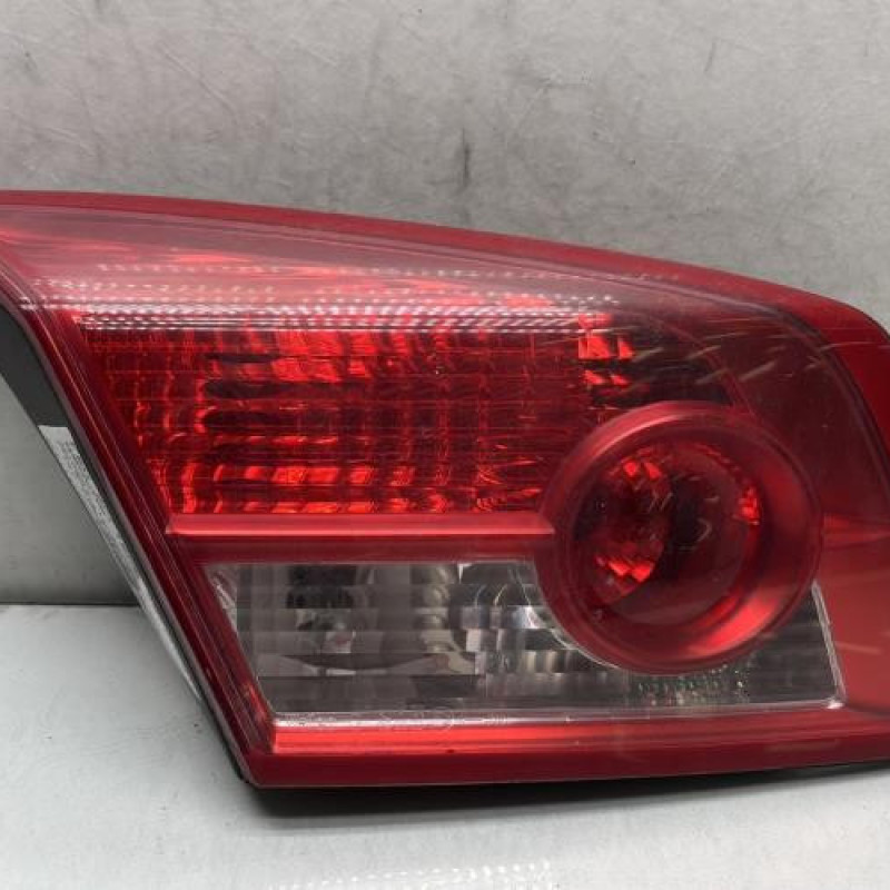 Feu arriere secondaire gauche (feux) RENAULT VEL SATIS Photo n°1