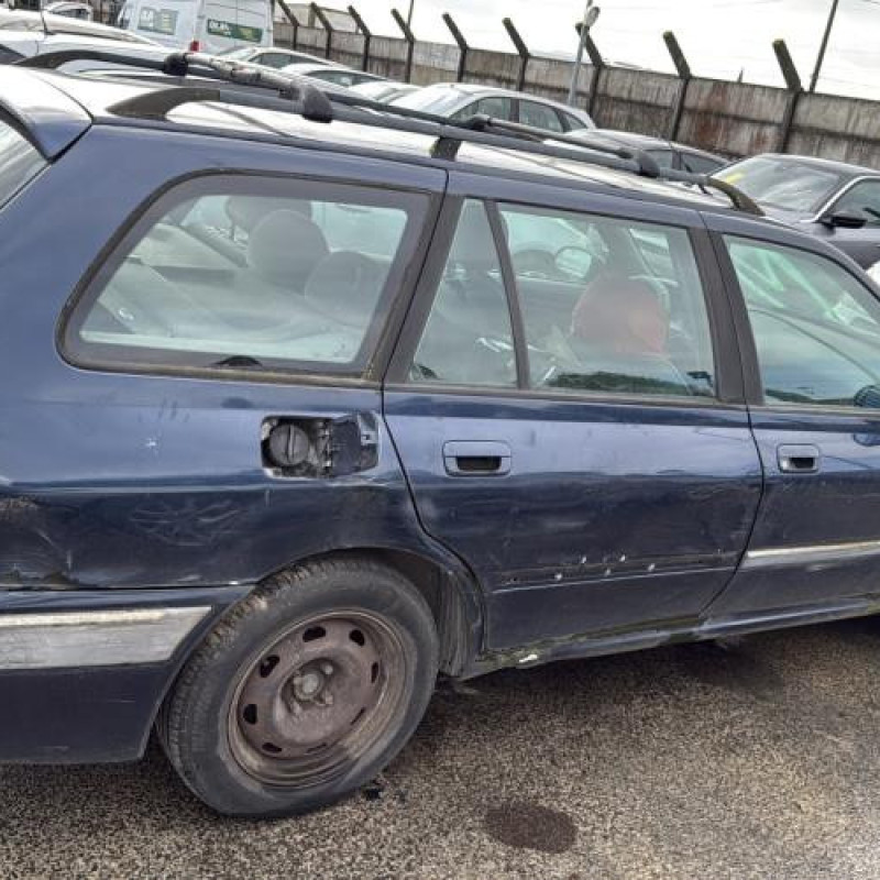 Feu arriere secondaire gauche (feux) PEUGEOT 406 Photo n°10