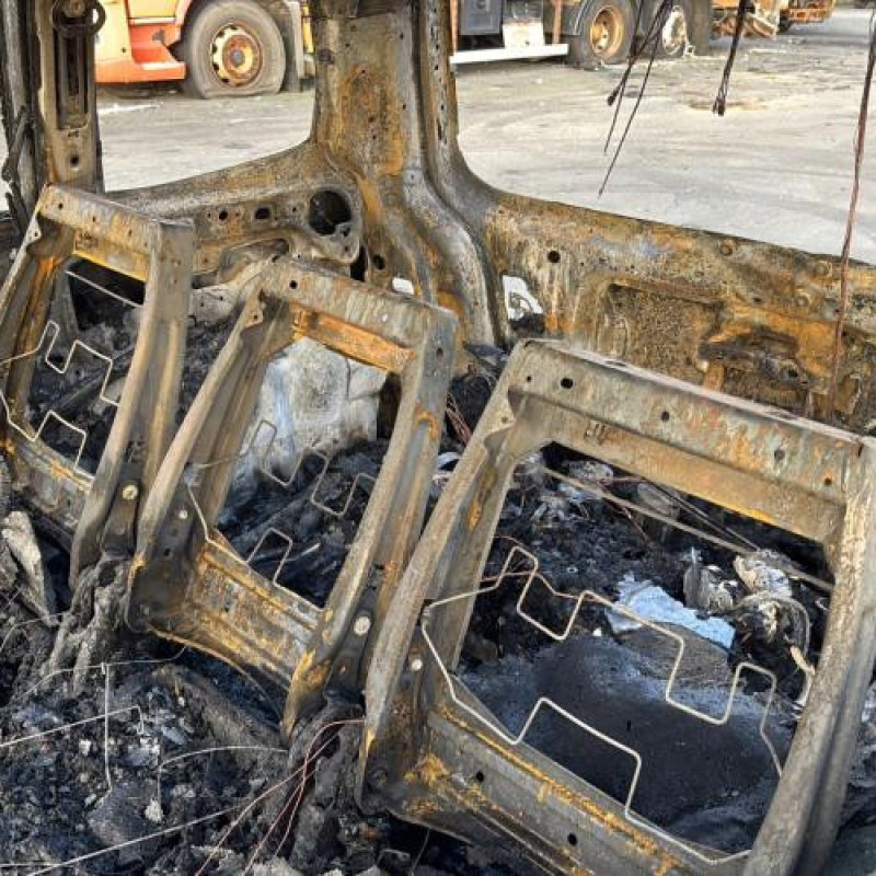 Bras essuie glace avant droit VOLKSWAGEN TOURAN 2 Photo n°12