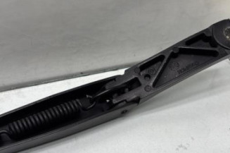 Bras essuie glace avant droit VOLKSWAGEN POLO 5