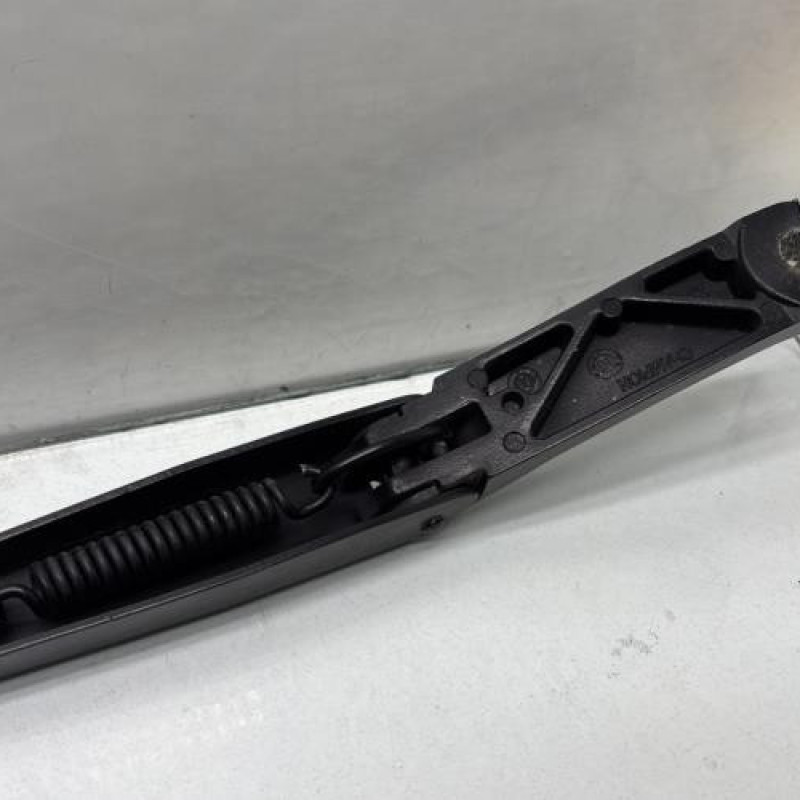 Bras essuie glace avant droit VOLKSWAGEN POLO 5 Photo n°3