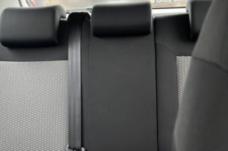 Bras essuie glace avant droit VOLKSWAGEN POLO 5