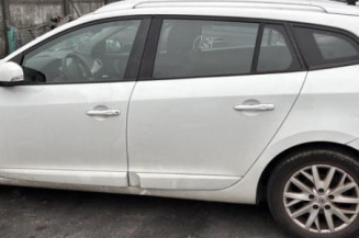 Bras essuie glace arriere RENAULT MEGANE 3