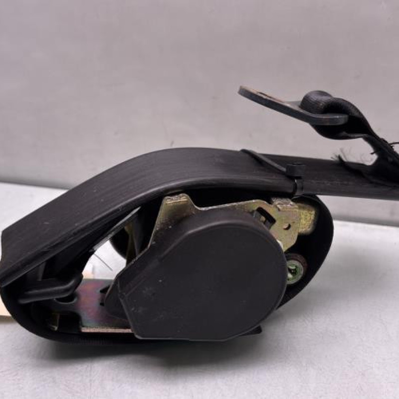 Pretensionneur de ceinture avant droit PEUGEOT 206 Photo n°1