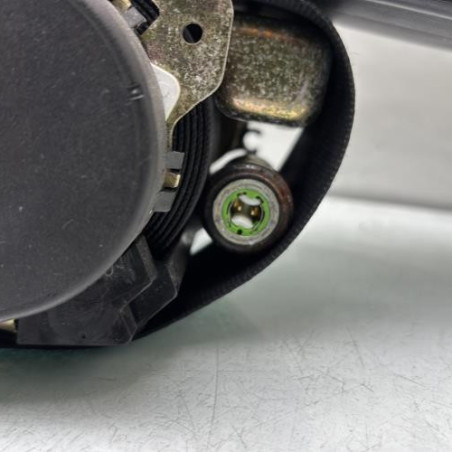 Pretensionneur de ceinture avant droit PEUGEOT 206