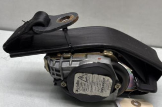Pretensionneur de ceinture avant droit PEUGEOT 206