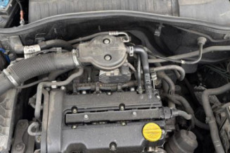 Bras essuie glace arriere OPEL CORSA C