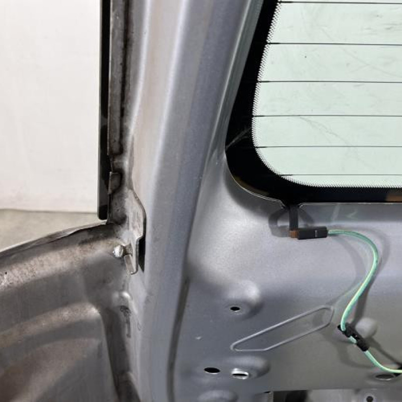 Malle/Hayon arriere CITROEN C3 PICASSO Photo n°9