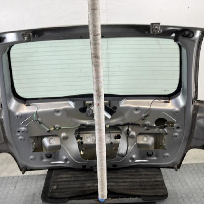 Malle/Hayon arriere CITROEN C3 PICASSO Photo n°11