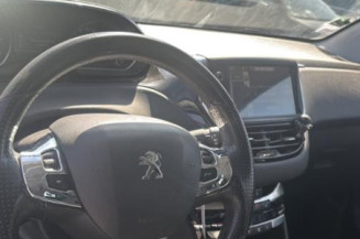 Custode avant droit (porte) PEUGEOT 208 1