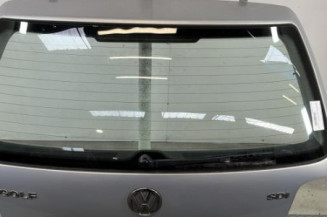 Malle/Hayon arriere VOLKSWAGEN GOLF 4 Photo n°1