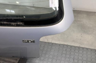 Malle/Hayon arriere VOLKSWAGEN GOLF 4