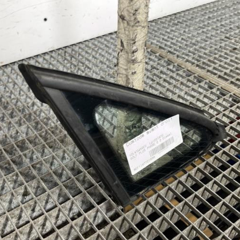 Custode avant droit VOLKSWAGEN GOLF PLUS Photo n°2