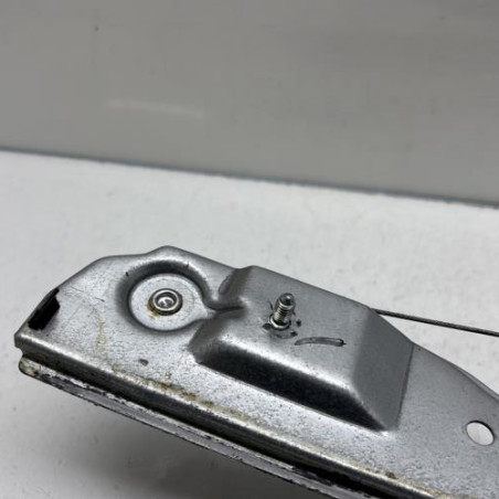 Leve vitre electrique avant gauche PEUGEOT 208 1