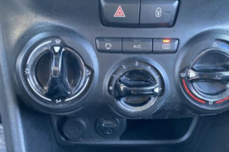 Leve vitre electrique avant gauche PEUGEOT 208 1