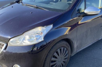 Leve vitre electrique avant gauche PEUGEOT 208 1