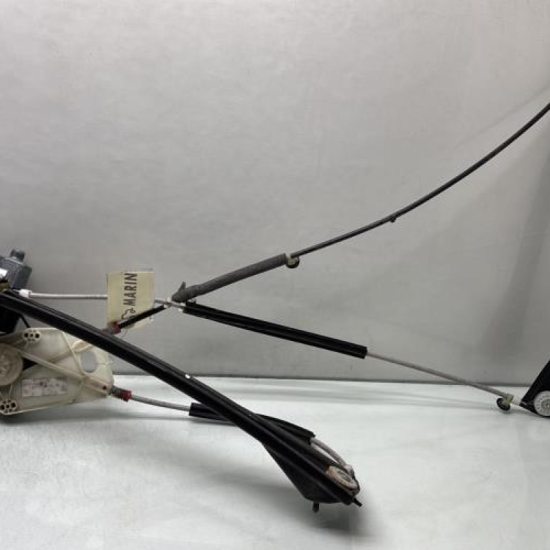 Leve vitre electrique avant gauche VOLKSWAGEN POLO 5 Photo n°1