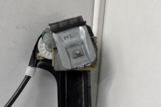 Leve vitre electrique avant gauche VOLKSWAGEN POLO 5