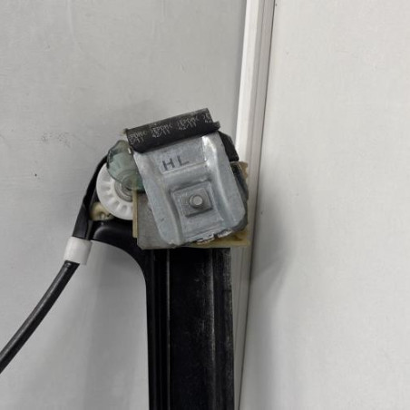 Leve vitre electrique avant gauche VOLKSWAGEN POLO 5