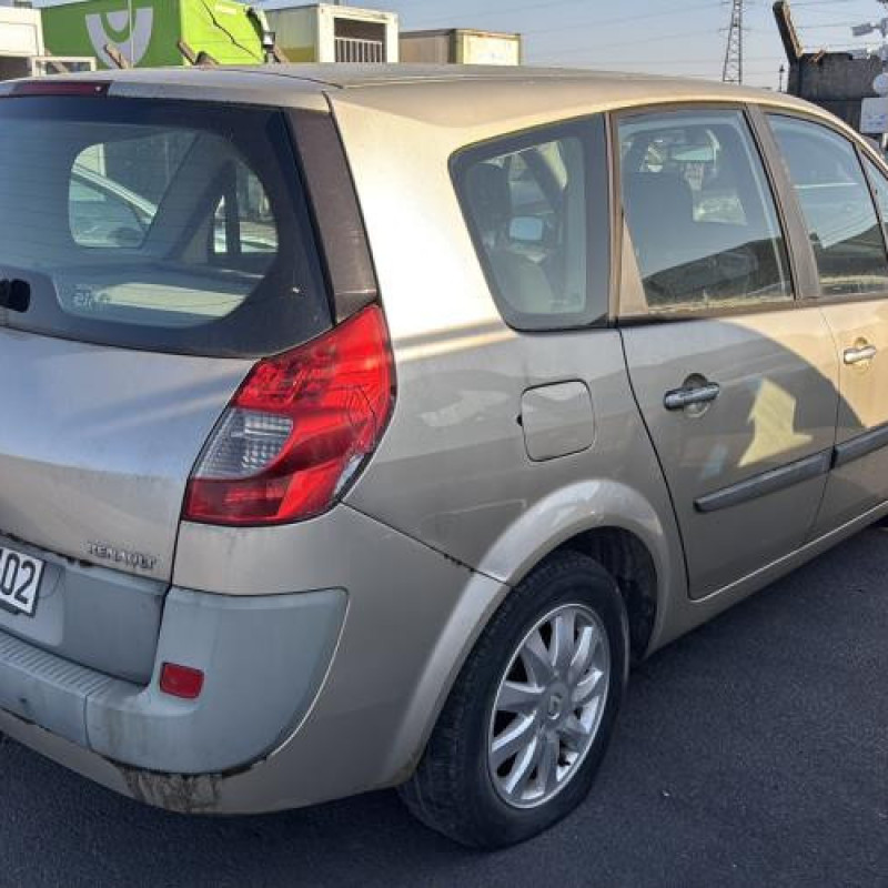 Pare choc arriere RENAULT GRAND SCENIC 2 Photo n°10