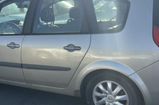 Pare choc arriere RENAULT GRAND SCENIC 2
