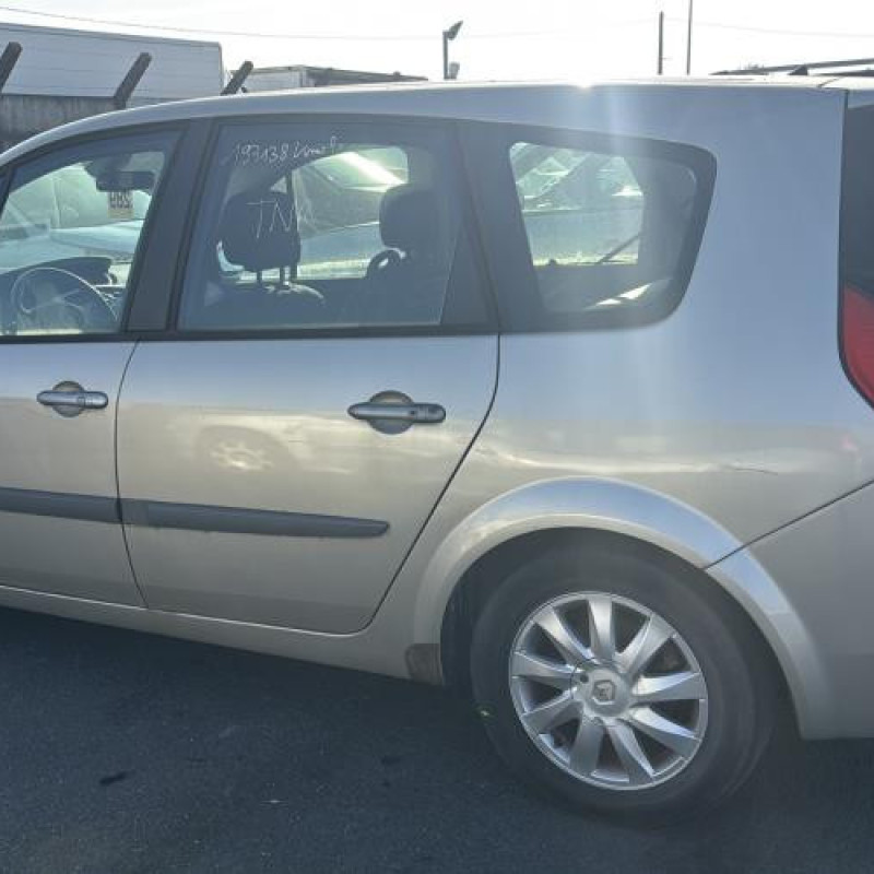 Pare choc arriere RENAULT GRAND SCENIC 2 Photo n°13