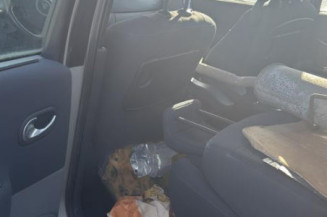 Pare choc arriere RENAULT GRAND SCENIC 2