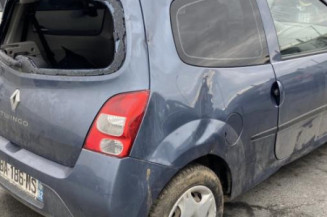 Pare choc arriere RENAULT TWINGO 2