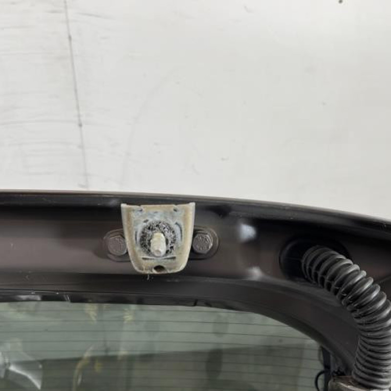 Malle/Hayon arriere CITROEN C4 CACTUS Photo n°7