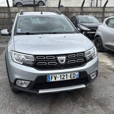 DACIA SANDERO 2 PHASE 2 1.0i - 12V TURBO SCE 100 Photo n°1