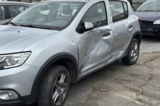 DACIA SANDERO 2 PHASE 2 1.0i - 12V TURBO SCE 100