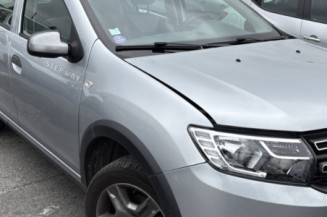 DACIA SANDERO 2 PHASE 2 1.0i - 12V TURBO SCE 100