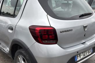 DACIA SANDERO 2 PHASE 2 1.0i - 12V TURBO SCE 100