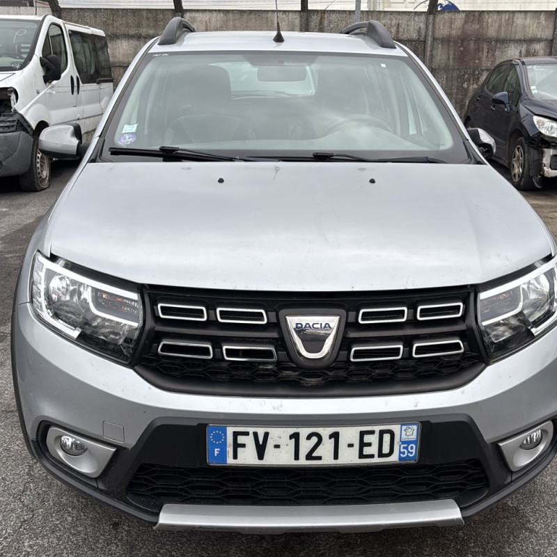 DACIA SANDERO 2 PHASE 2 1.0i - 12V TURBO SCE 100 Photo n°21