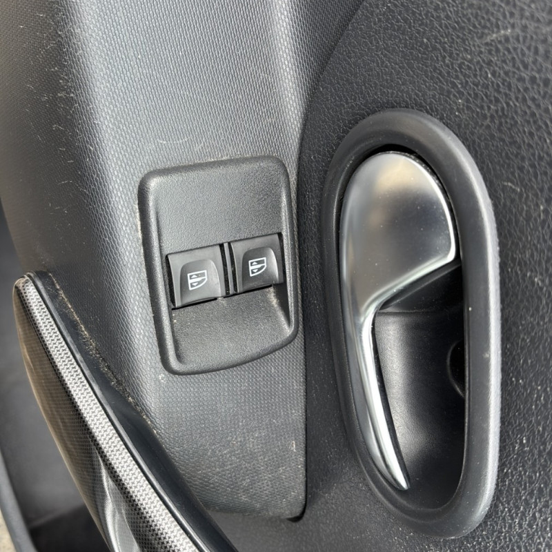 DACIA SANDERO 2 PHASE 2 1.0i - 12V TURBO SCE 100 Photo n°23