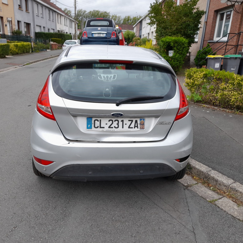FORD FIESTA 6 PHASE 1 1.25i - 16V Photo n°5