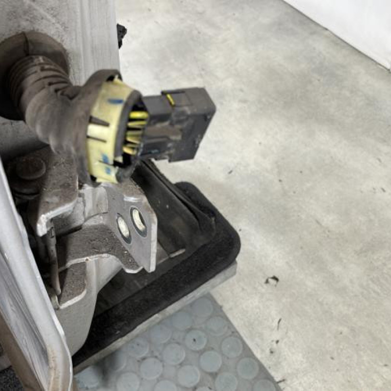 Porte arriere droit CITROEN C3 PICASSO Photo n°3