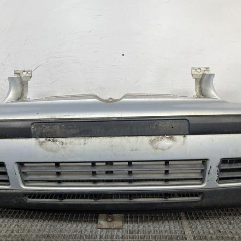 Pare choc avant VOLKSWAGEN GOLF 4 Photo n°1