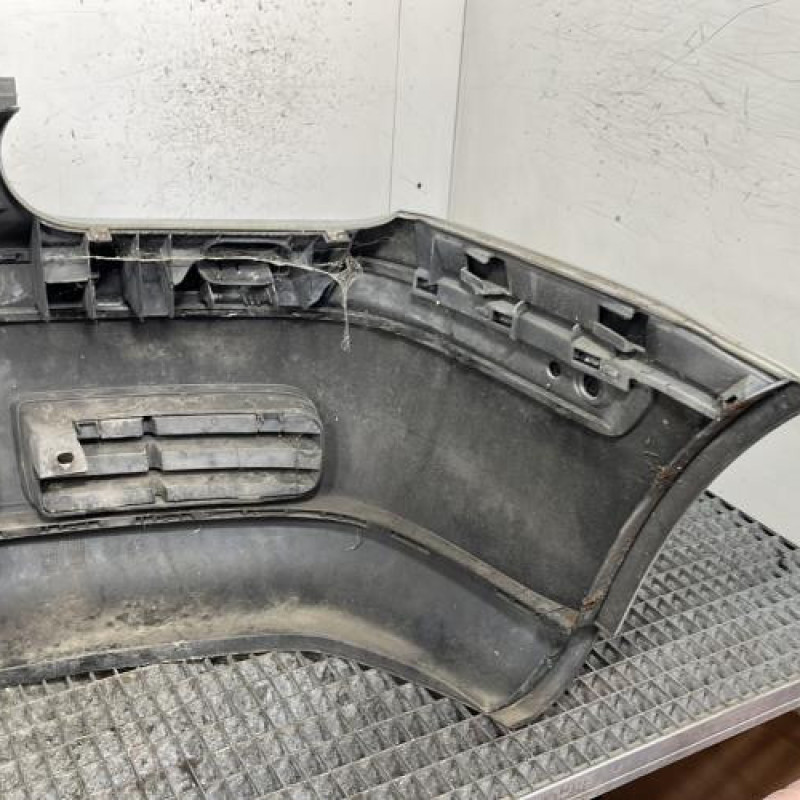 Pare choc avant VOLKSWAGEN GOLF 4 Photo n°5