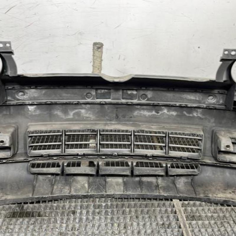 Pare choc avant VOLKSWAGEN GOLF 4 Photo n°6