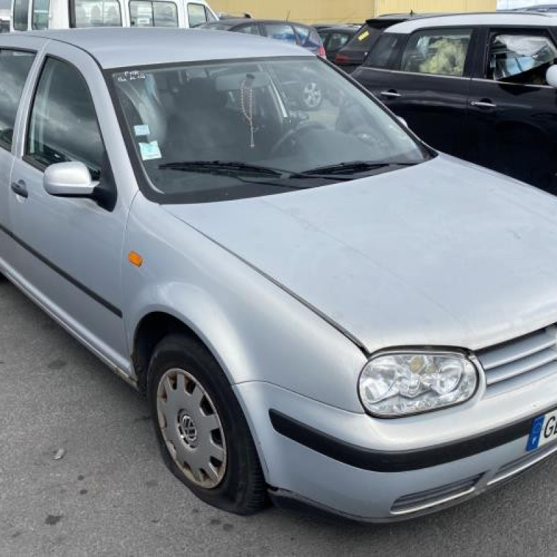 Pare choc avant VOLKSWAGEN GOLF 4 Photo n°9