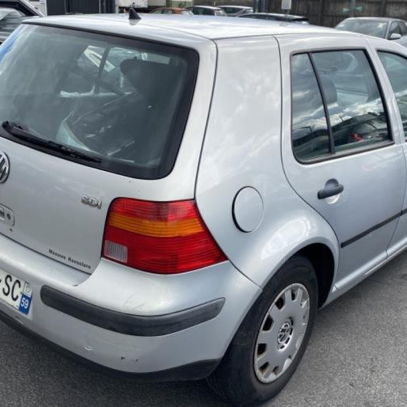 Pare choc avant VOLKSWAGEN GOLF 4 Photo n°10