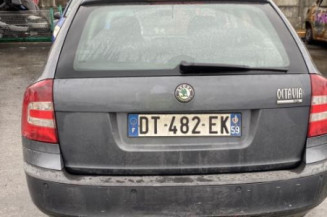 Porte avant gauche SKODA OCTAVIA 2
