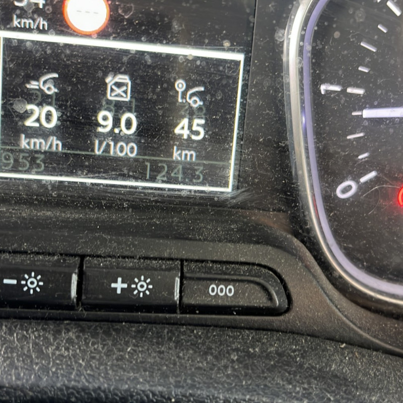 CITROEN JUMPY 3 M PHASE 1 2.0 BLUE HDI - 16V TURBO Photo n°11