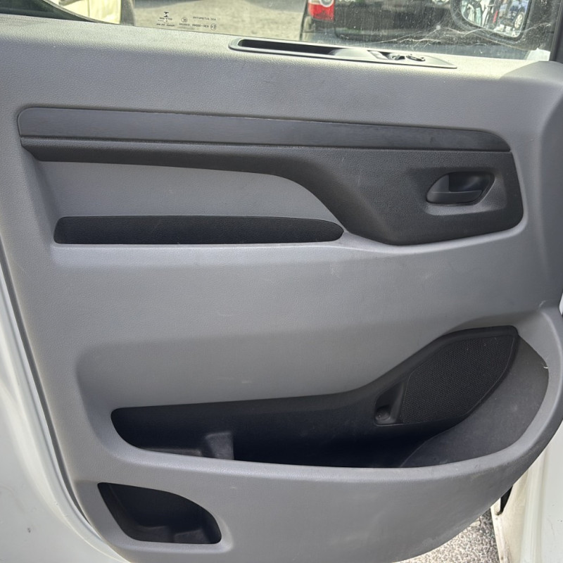 CITROEN JUMPY 3 M PHASE 1 2.0 BLUE HDI - 16V TURBO Photo n°26