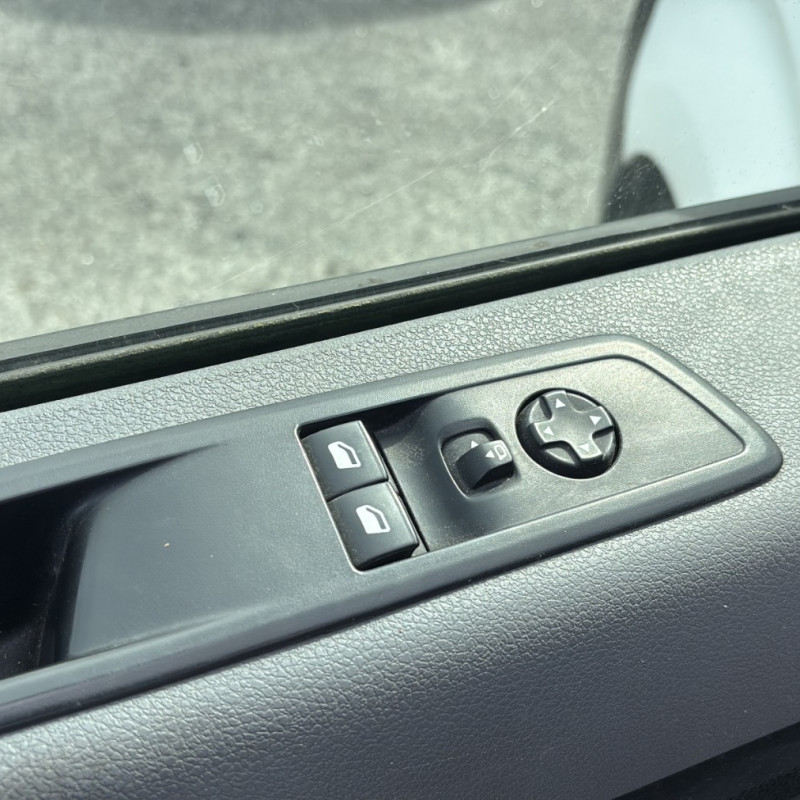 CITROEN JUMPY 3 M PHASE 1 2.0 BLUE HDI - 16V TURBO Photo n°27